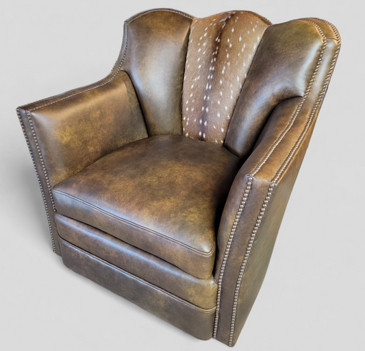 Puma Club Chair with Deer Skin